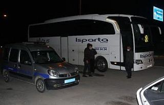 Şehirler arası seyahat eden yolcu otobüslerinde...