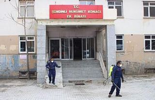 Şemdinli’de dezenfekte çalışması