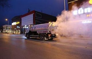 Serdivan Belediyesinin dezenfekte çalışmaları...