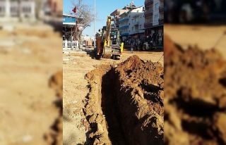 Serik’te içme suyu hattı yenilendi