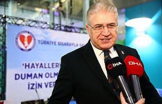 Sigara, Covid-19 riskini yüzde 14 artırıyor