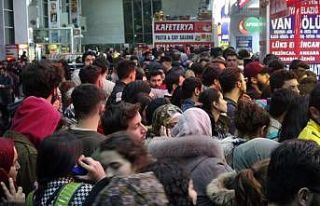 Sivas’ta tatili duyan öğrenciler bilet satış...