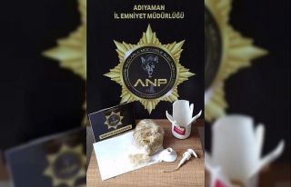 Sıvı sabun içerisinden bonzai ele geçirildi