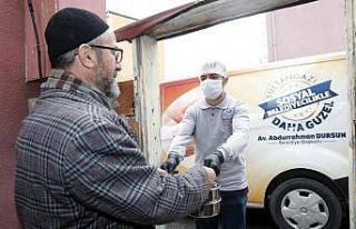Sultangazi Belediyesi’nden yaşlılara yardım eli