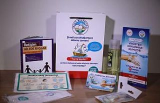 Talas’ta vatandaşlara hijyen çantası