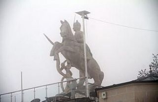 Tarihi Harput Mahallesi’nde sis etkili oldu