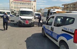 Tarsus’ta toplu taşıma araçları denetleniyor