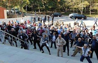 Tazelenme Üniversitesi büyük ilgi görüyor