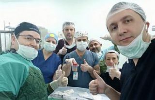 Tek böbrekli hastanın böbreğinden 100’e yakın...