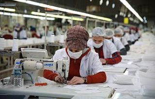 Tekstil firması günlük 3 milyon maske üretecek