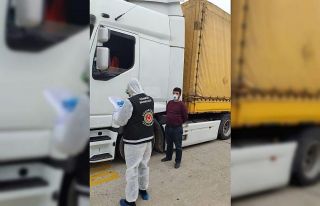 Ticaret Bakanlığı, Çeşme Limanındaki gümrük...