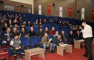 Toroslar Belediyesi personeli, iş güvenliği eğitiminden...