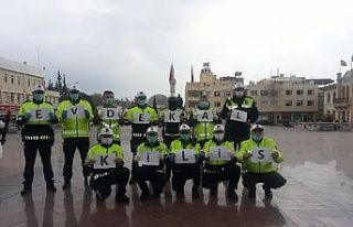 Trafik polislerinden ’evde kal’ çağrısına...