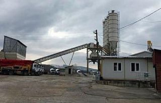 Tunceli’de iş adamı 85 çalışanını 1 Mayıs’a...