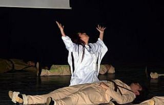 Türk milletinin kahramanlık öyküsü izleyenleri...