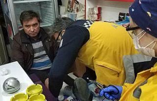 Tütüncü dükkanı sahibi iş yerinde vuruldu