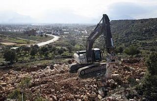 Tütüncü: "Kepez yol yapımında Karayolları...