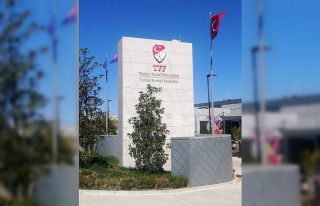 UEFA, Avrupa Şampiyonası’nı 1 yıl erteledi