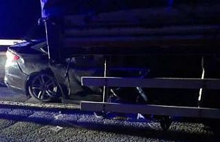 Ünlü hafız ve mevlithan İsmail Coşar trafik kazasında...