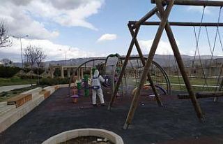 Ürgüp’te çocuk parkları dezenfekte edildi