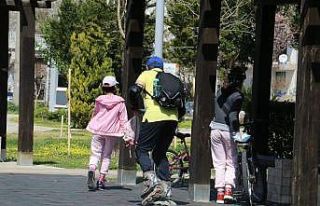 Uyarıyı duyan yabancılar sporu bırakıp parkları...