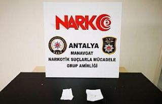 Uyuştuducu kullanıp drift yapan sürücüye 14 bin...