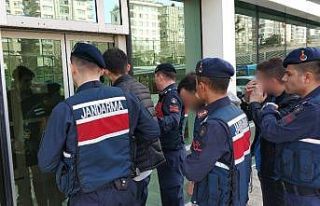 Uyuşturucu ticaretinden 3 kişi tutuklandı