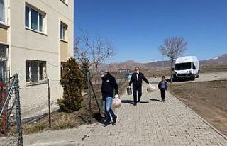 Van Büyükşehir Belediyesinden yaşlı vatandaşlara...