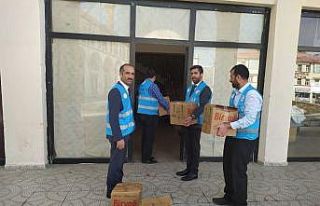 Van Müftülüğü görevlileri yaşlılar için sahaya...