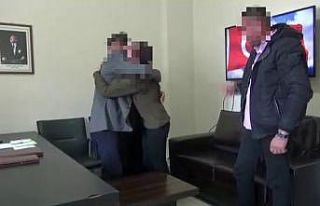 Van’da 2 kadın terörist ikna sonucu teslim oldu