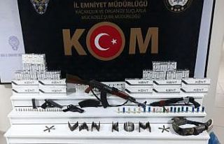 Van’da silah ve mühimmat ele geçirildi