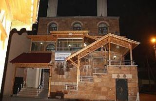 Varto’daki camilerden korona virüse karşı dua...