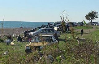 Vatandaşlar korona virüs uyarısını dikkate almayıp...