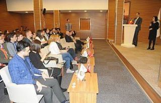 Yabancı öğrenciler Manisa Ticaret Borsasının...