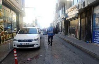 "Yanımdaki kadına baktın" dedi silahını...