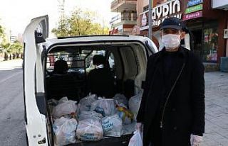 Yardımseverden yaşlılara askıda erzak