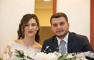 Yasağa uydular, nikahlarını yalnız kıldılar