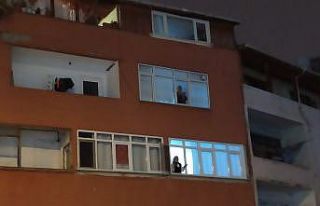 Yatsı ezanı sonrası camilerde dua sesleri yükseldi