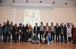 Yazar Cihan Aktaş HRÜ’de konferans verdi