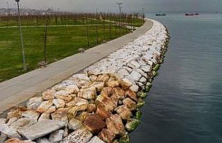 Yenikapı sahili ıssız kaldı