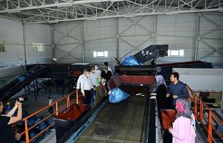 Yeşilyurt’ta atık dönüşümü ile 25 bini aşkın...