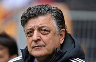Yılmaz Vural’dan ’Evde kal’ çağrısı