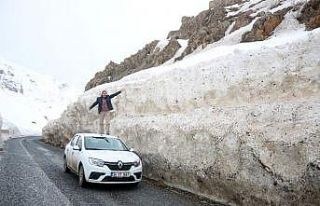 Yoğun kar yağışı, beklenmeyen noktalarda çığ...