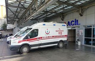 Yolun karşısına geçerken otomobilin çarptığı...