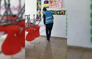 Yükümlülerden okullarda dezenfekte çalışması