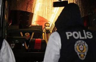 Yurt dışından getirilen 346 öğrenci, vatandaş...