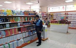 Zabıta ekipleri fırsatçılara göz açtırmıyor
