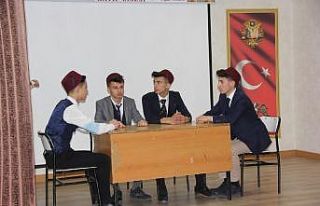 Zara’da Akif anıldı