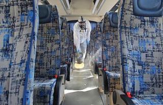 Zeytinburnu’nda okul ve camiler virüse karşı...