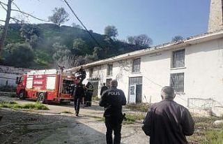 Zeytinyağı fabrikasındaki yangın paniğe neden...